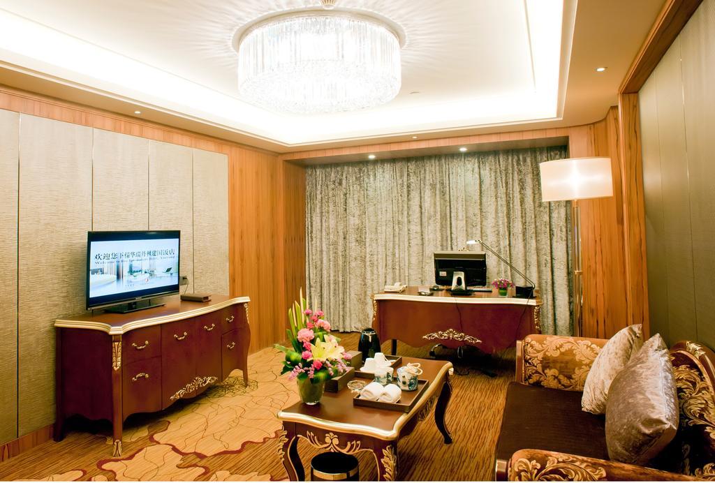 Huarui Danfeng Jianguo Hotel Yueyang Room photo